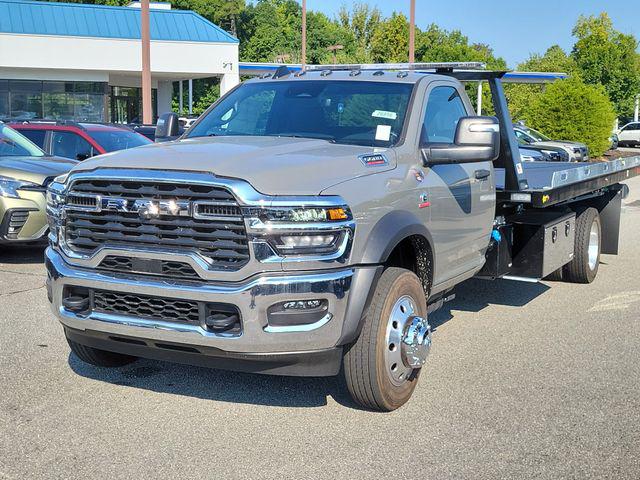 2026 RAM 5500 Chassis RAM 5500 TRADESMAN CHASSIS REGULAR CAB 4X4 120 CA