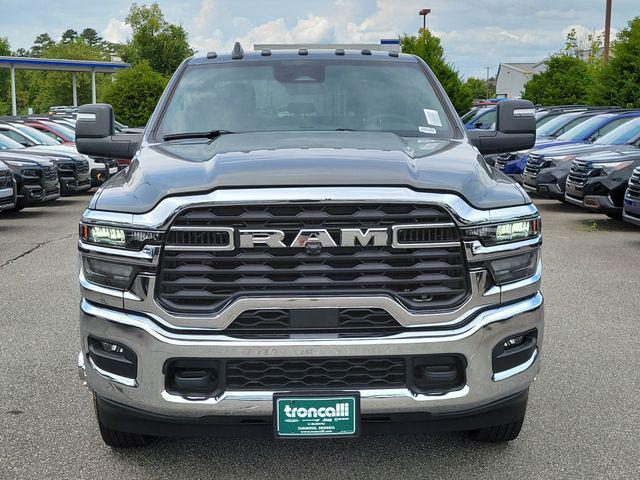 2026 RAM 3500 Chassis RAM 3500 TRADESMAN CREW CAB CHASSIS 4X4 60 CA