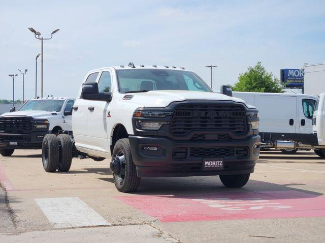 2026 RAM Ram 3500 Chassis Cab RAM 3500 TRADESMAN CREW CAB CHASSIS 4X4 60 CA