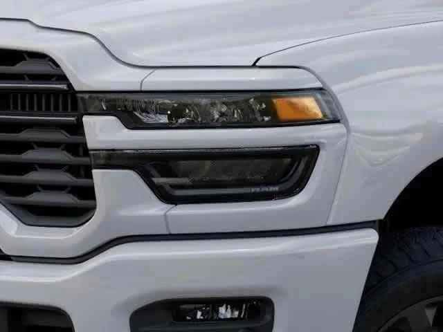 2026 RAM Ram 2500 RAM 2500 BLACK EXPRESS CREW CAB 4X4 64 BOX 2026 RAM Ram 2500 RAM 2500 BLACK EXPRESS CREW CAB 4X4 64 BOX