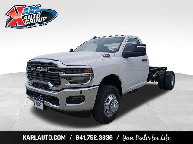 2026 RAM 3500 Chassis RAM 3500 TRADESMAN CHASSIS REGULAR CAB 4X4 84 CA