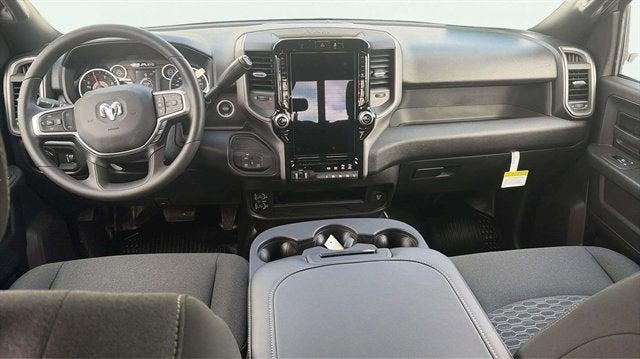 2026 RAM Ram 3500 RAM 3500 TRADESMAN CREW CAB 4X4 8 BOX
