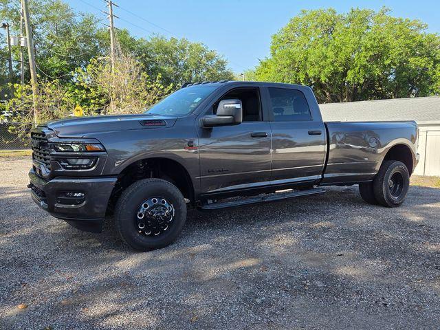 2026 RAM Ram 3500 RAM 3500 BIG HORN CREW CAB 4X4 8 BOX