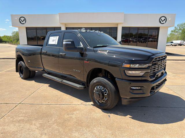 2026 RAM Ram 3500 RAM 3500 BIG HORN CREW CAB 4X4 8 BOX