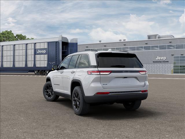 2026 Jeep Grand Cherokee GRAND CHEROKEE LAREDO ALTITUDE 4X4 2026 Jeep Grand Cherokee GRAND CHEROKEE LAREDO ALTITUDE 4X4