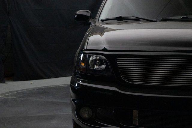 2002 Ford F-150 Lightning