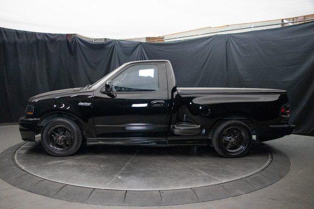 2002 Ford F-150 Lightning