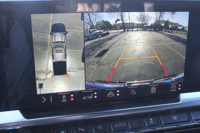 2026 GMC Sierra 1500 Crew Cab, Short Bed, SLT, 4WD