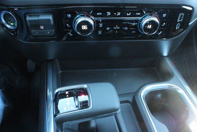 2026 GMC Sierra 1500 Crew Cab, Short Bed, SLT, 4WD