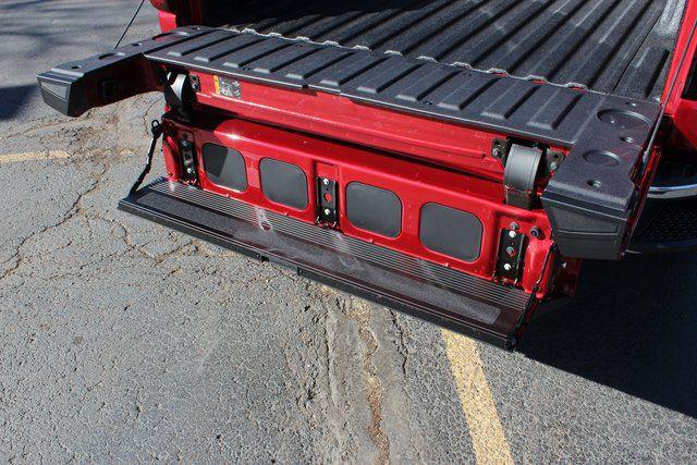 2026 GMC Sierra 1500 Crew Cab, Short Bed, SLT, 4WD