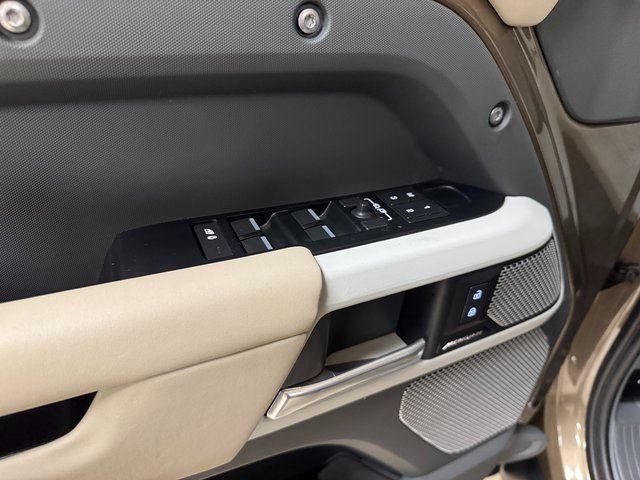 2024 Land Rover Defender 130 P300 S