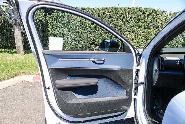 2026 Volvo EX30 Plus Twin Motor Performance, Fully electric