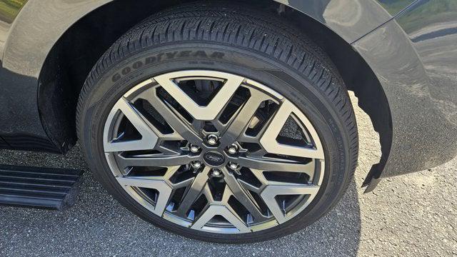 2025 Ford Expedition Platinum MAX