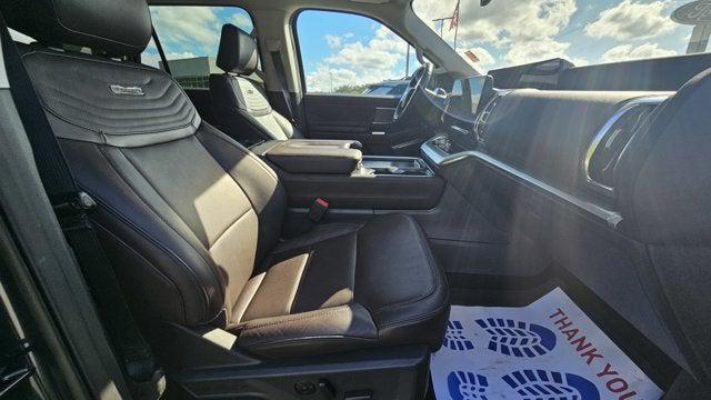 2025 Ford Expedition Platinum MAX