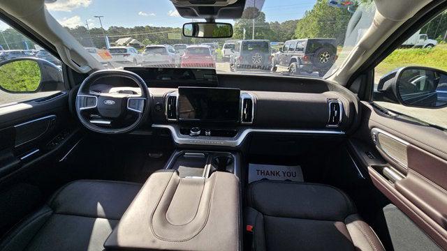 2025 Ford Expedition Platinum MAX