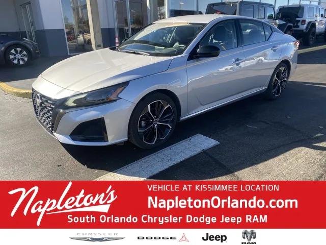 2025 Nissan Altima SR FWD 2025 Nissan Altima SR FWD