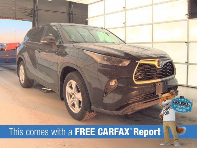 2024 Toyota Highlander LE