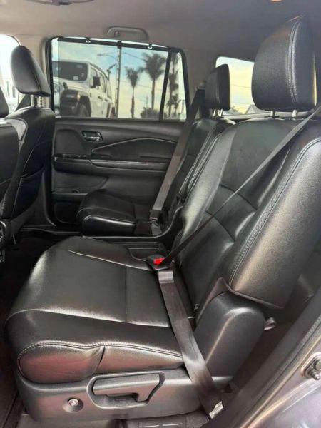 2020 Honda Pilot 2WD Touring 7 Passenger