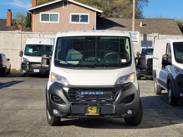 2026 Ram ProMaster Cargo Van Tradesman Low Roof 118" WB w/Pass Seat