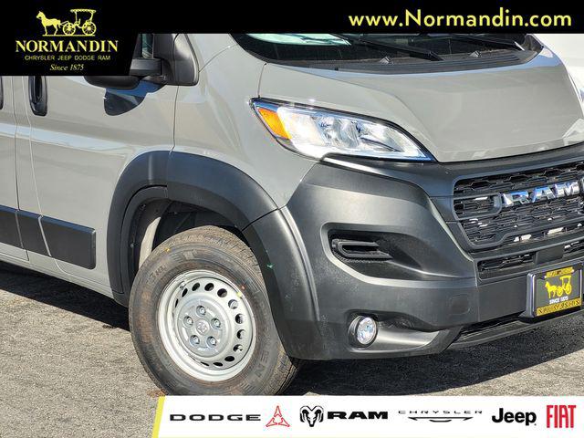 2026 Ram ProMaster 2500 Cargo Van Tradesman Low Roof 136 WB w/Pass Seat