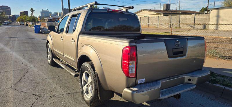2005 Nissan Frontier LE