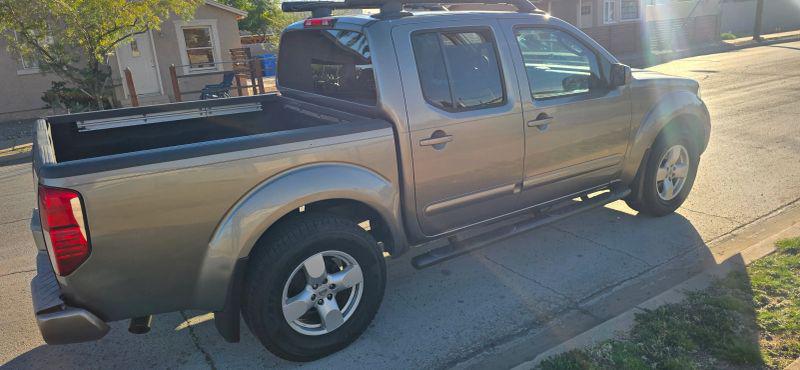 2005 Nissan Frontier LE