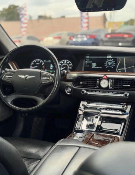 2018 Genesis G90 3.3T Premium