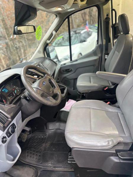 2017 Ford Transit Medium Roof w/Sliding Side Door w/LWB