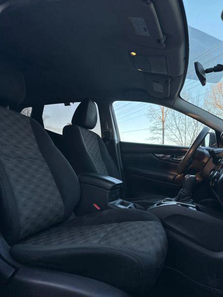 2017 Nissan Rogue Sport SV