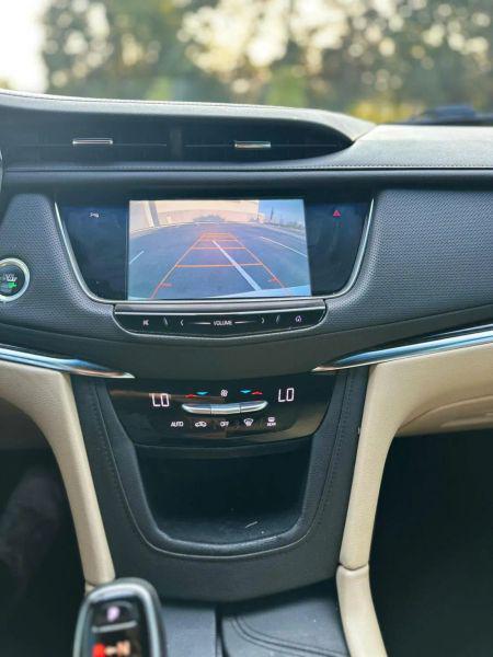 2017 Cadillac XT5 Standard