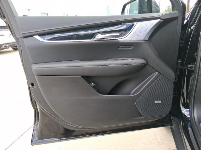 2026 Cadillac XT5 Premium Luxury FWD