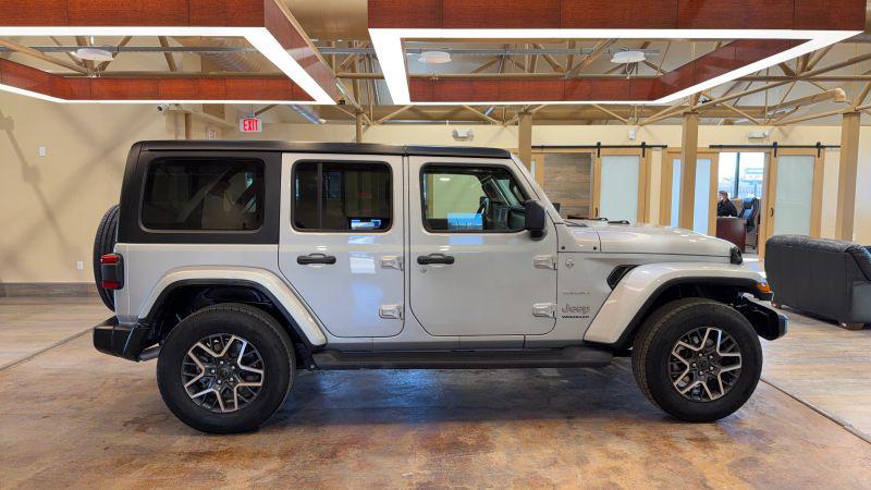 2024 Jeep Wrangler 4-Door Sahara