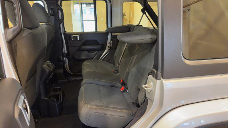 2024 Jeep Wrangler 4-Door Sahara