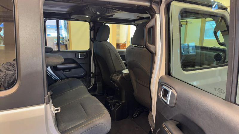2024 Jeep Wrangler 4-Door Sahara
