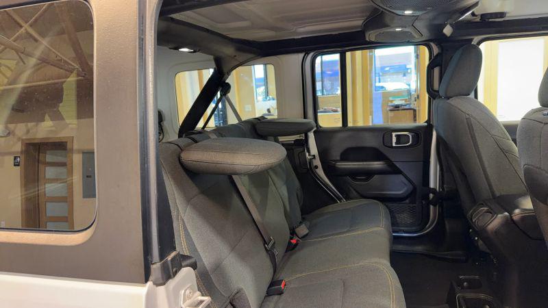 2024 Jeep Wrangler 4-Door Sahara