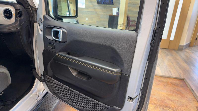 2024 Jeep Wrangler 4-Door Sahara