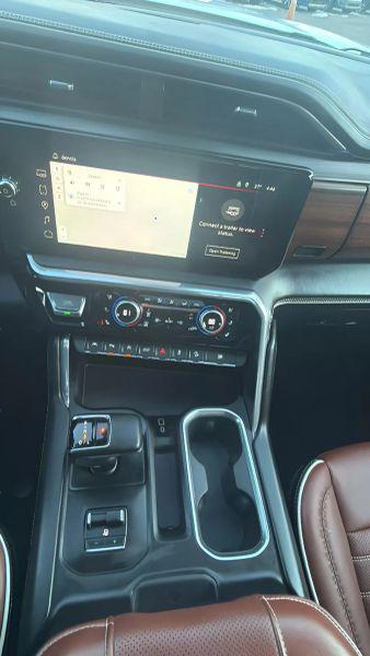 2023 GMC Sierra 1500 4WD Crew Cab Short Box Denali Ultimate