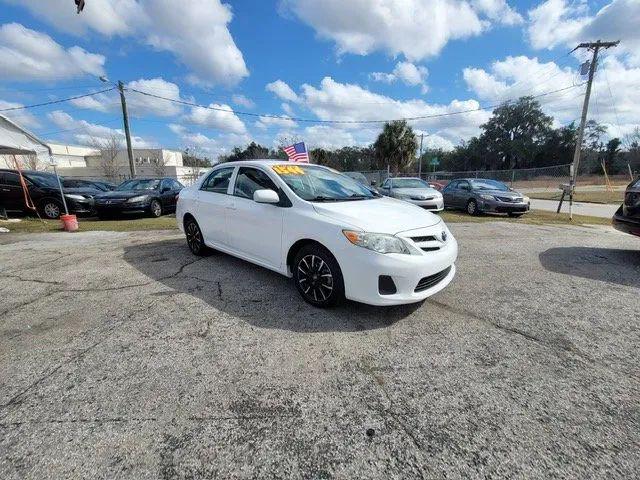 2013 Toyota Corolla LE
