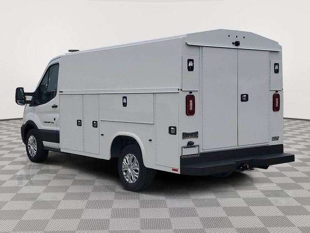2026 Ford Transit Cutaway Base