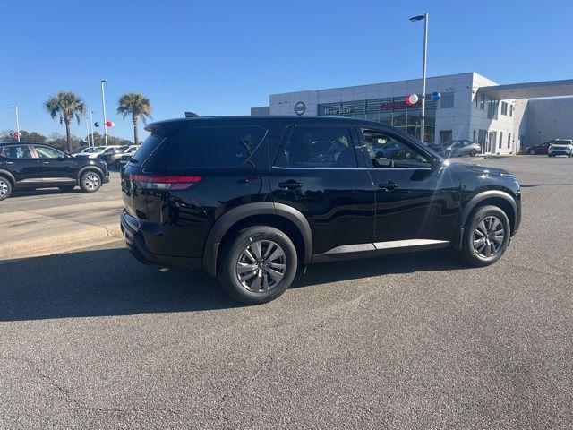 2026 Nissan Pathfinder S