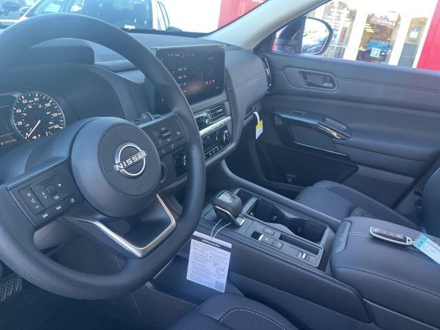 2026 Nissan Pathfinder S