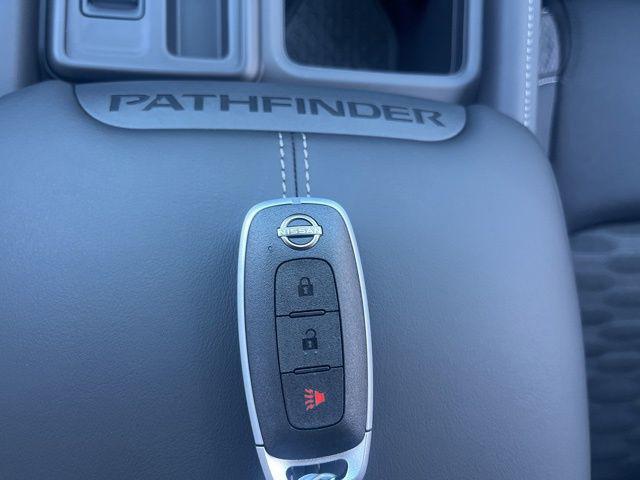 2026 Nissan Pathfinder S