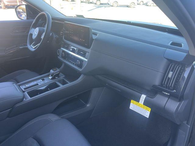 2026 Nissan Pathfinder S