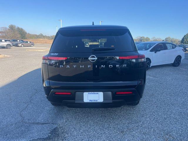 2026 Nissan Pathfinder S