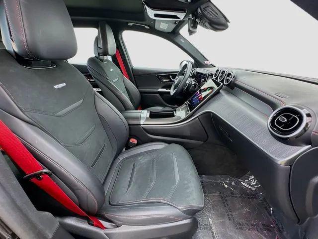 2025 Mercedes-Benz GLC 4MATIC