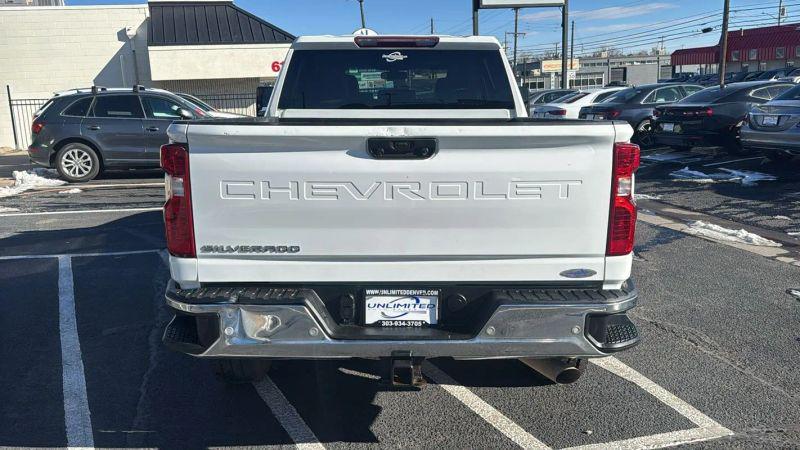 2023 Chevrolet Silverado 2500HD 4WD Crew Cab Standard Bed WT