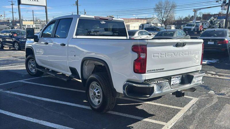2023 Chevrolet Silverado 2500HD 4WD Crew Cab Standard Bed WT
