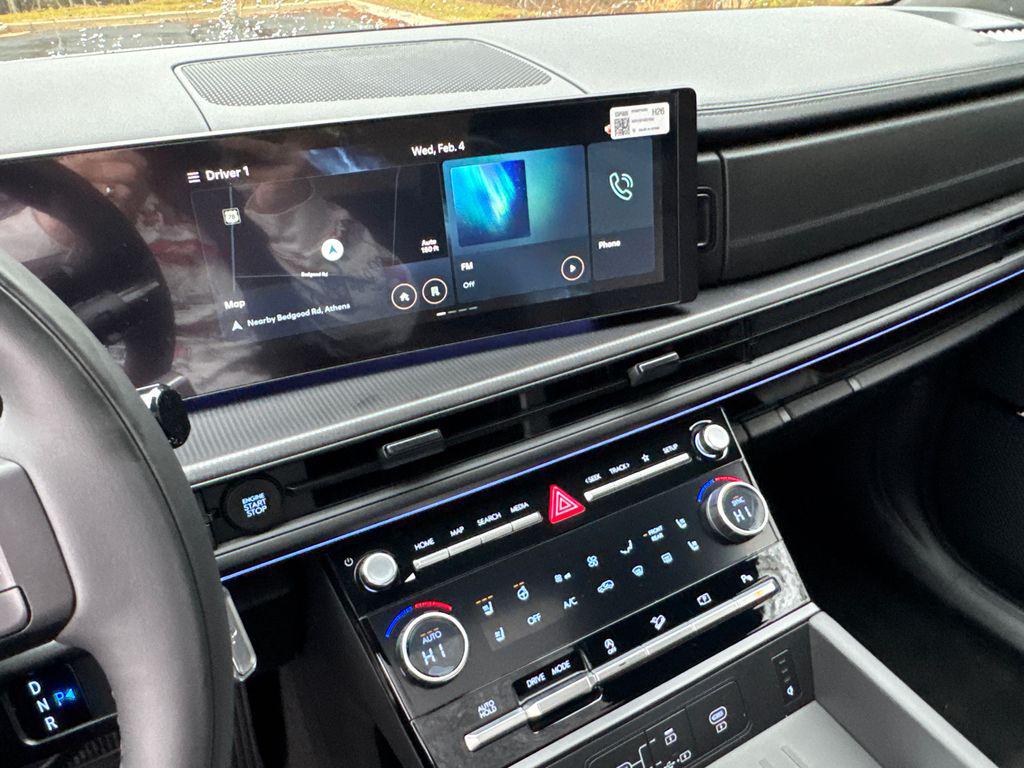 New 2026 White HYUNDAI Calligraphy FWD image 18