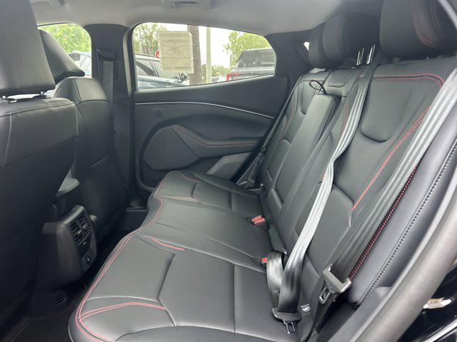 2026 Ford Mustang Premium RWD