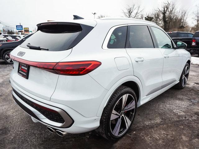 2025 Audi SQ5 Premium Plus TFSI quattro S tronic